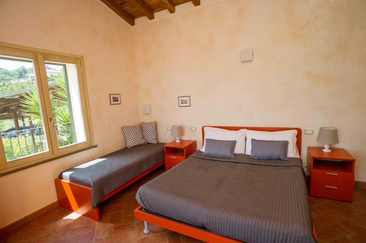 Il Casale Appartement Capoliveri  Buitenkant foto